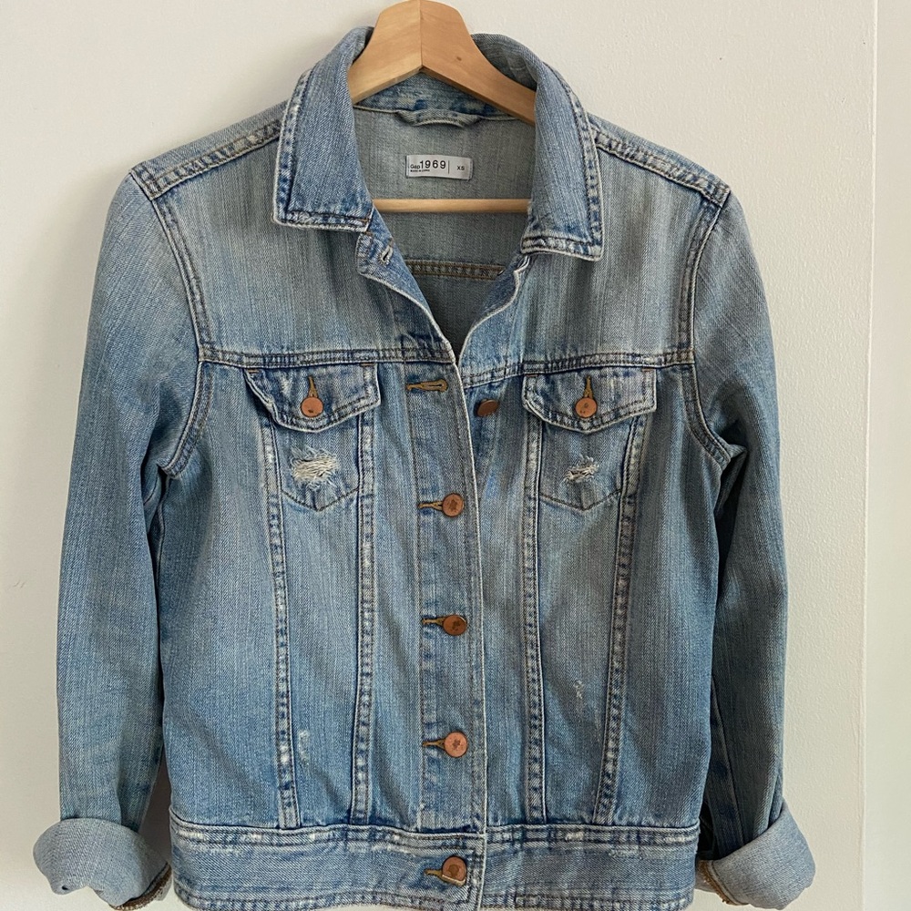 Gap Women’s Denim Jacket Cropped - XS